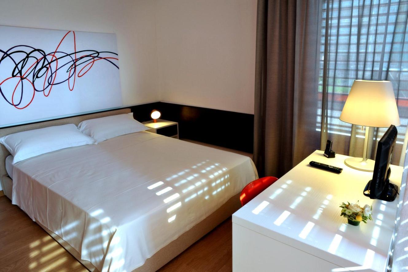 Hotel Garni Centro キアッソ 部屋 写真
